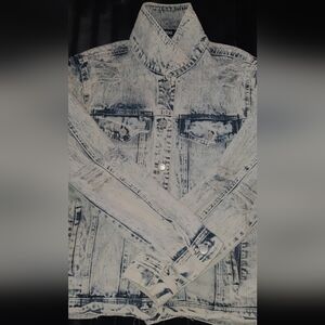 🔥Women's Medium Vintage Inspired BDG Light Blue Acid Wash Denim Jean Jacket